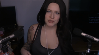 20211129-ASMR_Lingerie_Show_and_Tell_with_Clover-F5ieTvWvqUo.mkv