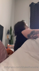 451382629_pov-we-wake-up-in-bed-together-and-you-decide-to-eat-my-pus_0.m4v