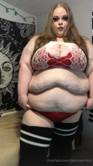 1013205533_here-s-some-belly-jiggles_0.mp4