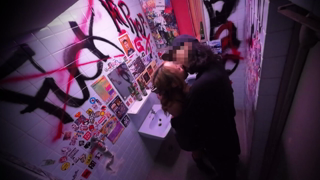 【元ヤンtatooビッチ】xxx好き巨乳黒ギャルをクラブトイレでxxxしてお持ち帰り→１発やった後に.ts