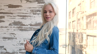 Playboy Plus - Elsa Jean - Outtakes.mp4