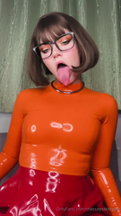 1156192651_velmas-titties-and-tongue_0.mp4