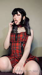 227961623_goth-gf-ahegaos-and-butt_15.m4v