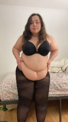 483440638_happy-new-year-s-eve-getting-dressed-up-and-i-kind-of-love_5.m4v