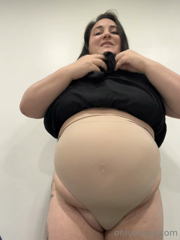 713383029_had-to-be-a-normie-today-and-suck-this-gut-in-and-it-was-suu_0.m4v