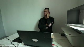 secretary queen of blowjobs, all cum for her face and glasses-(1080p30).mp4