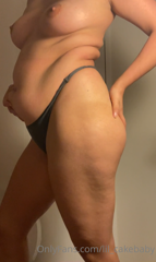 465971718_feeling-myself-tonight-peek-those-tight-lines-on-my-belly_0.m4v