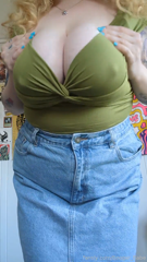 20250316-Can_mommy_smother_you_with_her_voluptuous_body__1.mp4