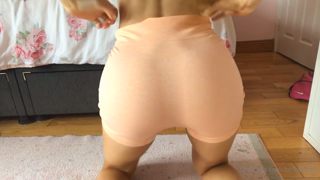 36595627_just-did-a-workout-so-heres-the-behind-the-scenes_0.m4v
