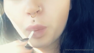 55495215_what-would-you-put-between-those-lips-nomorecherrypie88_0.m4v