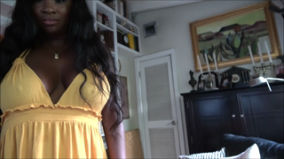 2022-05-14 - Naomi Foxxx - High Libido - [MomComesFirst].mp4