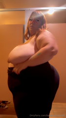 1951908403_im-getting-huge-omg_0.mp4