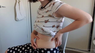 243562061_first-belly-play-i-m-wearing-one-of-my-favourite-outfits_0.mp4