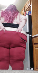 110292636_they-won-t-fit-kinda-sad-haha-maybe-i-can-make-shorts-out-of_0.mp4