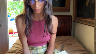 2023-08-15 - Sona Bella - Nerdy Girl vs. Chad - [PerfectGirlfriend].mp4