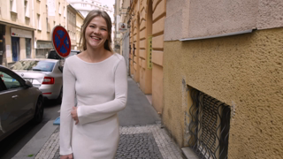 Long White Dress [22d909a1].mp4