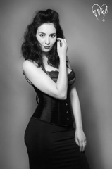 black-and-white-becky-v0-4tyfzovlwo2h1.webp