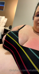298437285_a-little-sunburnt-belly-jiggle_0.m4v