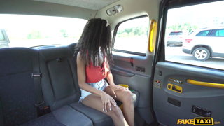 FakeTaxi - 2022.02.17 Tina Fire 1080p.mp4