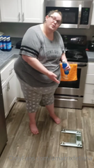 80141399_free-clip-of-the-week-a-long-overdue-weight-in_0.m4v