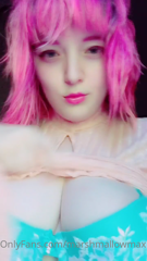 53420301_boob-tease-from-2016-when-my-hair-was-long-and-pink-3-i-was_0.mp4