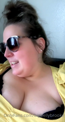 366993976_brooke-needs-crumbl-cookies-ive-missed-out-for-three-wee_0.mp4