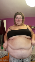 602733962_some-belly-play_0.m4v