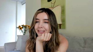LauraVega_Myfreecams_20260612_172034.mp4
