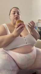 281924379_finishing-up-my-last-burger-from-second-dinner-the-in-n-out_0.m4v