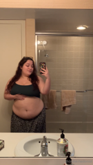 757356673_do-i-look-pregnant_0.m4v