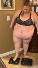 1141818369_weigh-in-part-2-we-had-to-get-a-lil-creative-not-sure-ho_0.mp4