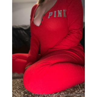 itsjemmajane_Watch_what_I_do_in_my_new_Christmas_pjs_❤️🎄🤭🎁🥰💋_2726607727.jpeg