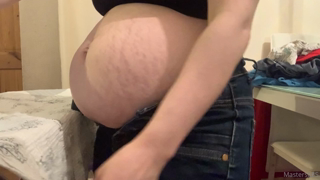 324121815_watch-me-doing-the-ironing-with-my-belly-out-lots-of-belly_0.m4v