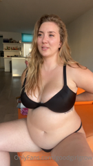193479987_bouncy-naked-fat-chat-4min_0.m4v