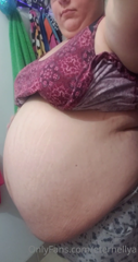 115643374_my-belly-is-getting-bigger-and-i-love-it_0.m4v