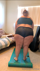 452817918_i-put-the-camera-on-when-i-was-doing-my-morning-stretches_0.m4v