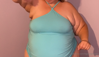 384178394_yes-my-arms-are-magical-pillow-wings-that-are-soft-jiggly_0.m4v