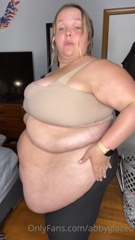 354535092_this-massive-belly-love-jumping-up-and-down-better-click_3.m4v