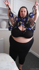 1166174790_new-lingerie-try-on-i-hope-you-enjoy-this-cheeky-li_0.mp4