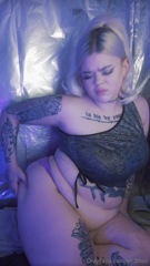 1624144394_pov-best-friend-made-me-fat-to-steal-my-bftip-for-full-vide_1.mp4
