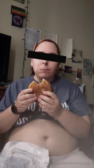 1791334570_3-minutes-of-me-stuffing-my-face-with-wendys-while-my-belly_0.mp4