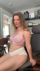 1633394780_3-5min-its-fun-to-jiggle-all-this-fat-from-every-angle_0.mp4