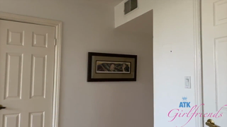 ATKGirlfriends Mi Ha Doan nurse BTS.mp4
