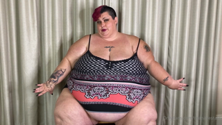 50686481_sexy-new-life-update-whats-going-on-in-reenaye-starrs-big_0.m4v