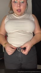 1494896643_sleeveless-beige-top-short-videos_1.mp4
