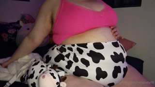 251249445_as-your-fat-bimbo-tries-to-continue-to-pose-and-show-off-her_1.m4v