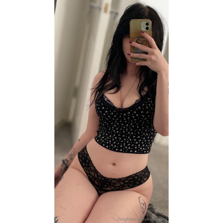2024-05-07_New underwear shoot ends nude 🤭_1115x2177_cee622534513ed0e76323d0c97e3012f.jpeg