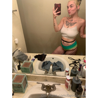 babyjayye_It’s_Monday_😈😈🖤_2895503069.jpeg