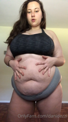 33687391_coffee-with-a-side-of-thiccness_0.m4v