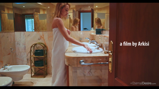 eternaldesire.26.05.19.kelly.collins.my.flow.mp4